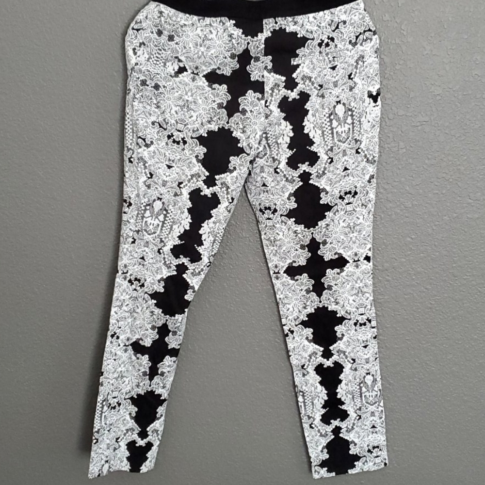 Pants - Picture 2 of 5